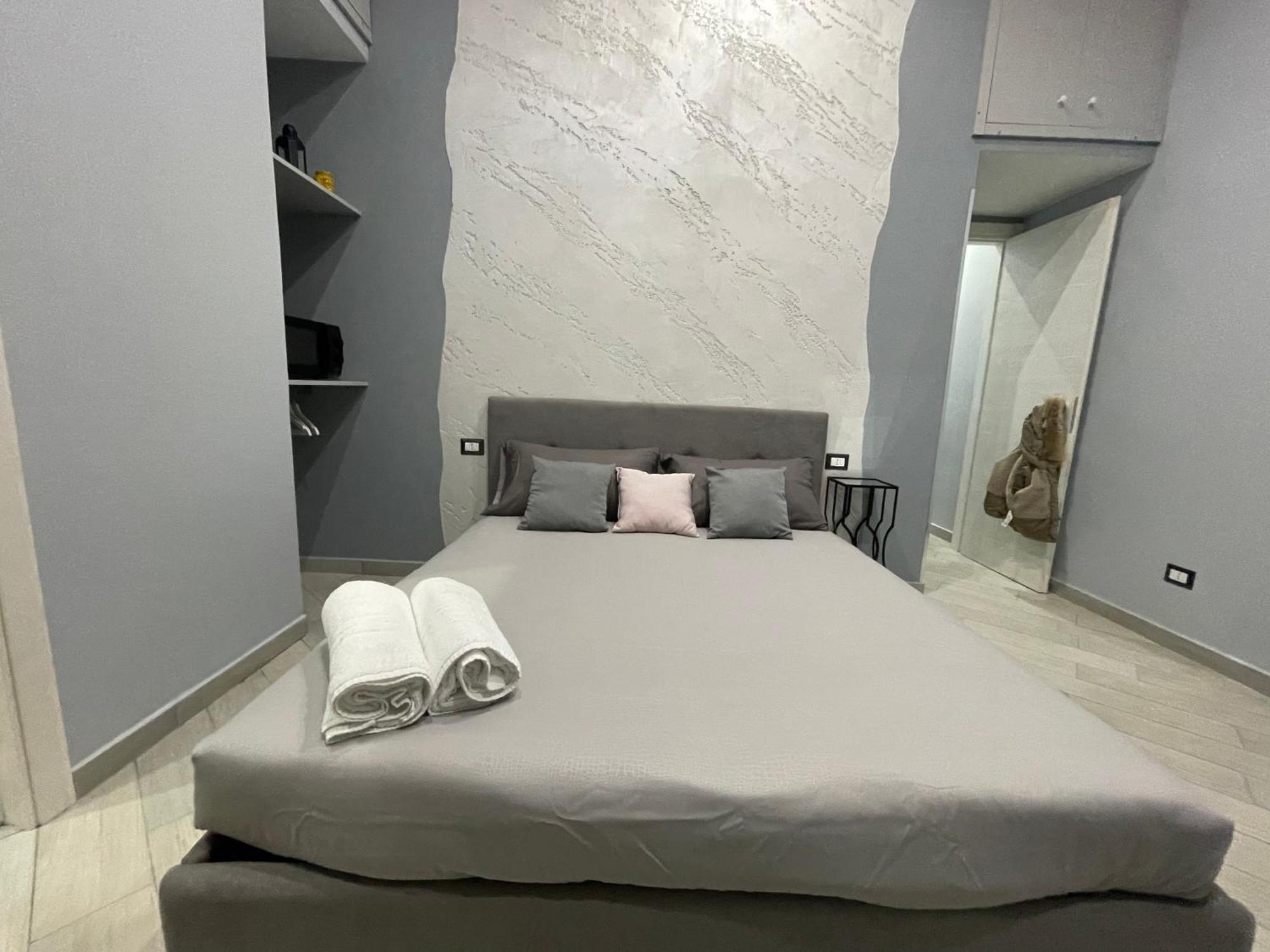 House Limatola Napels